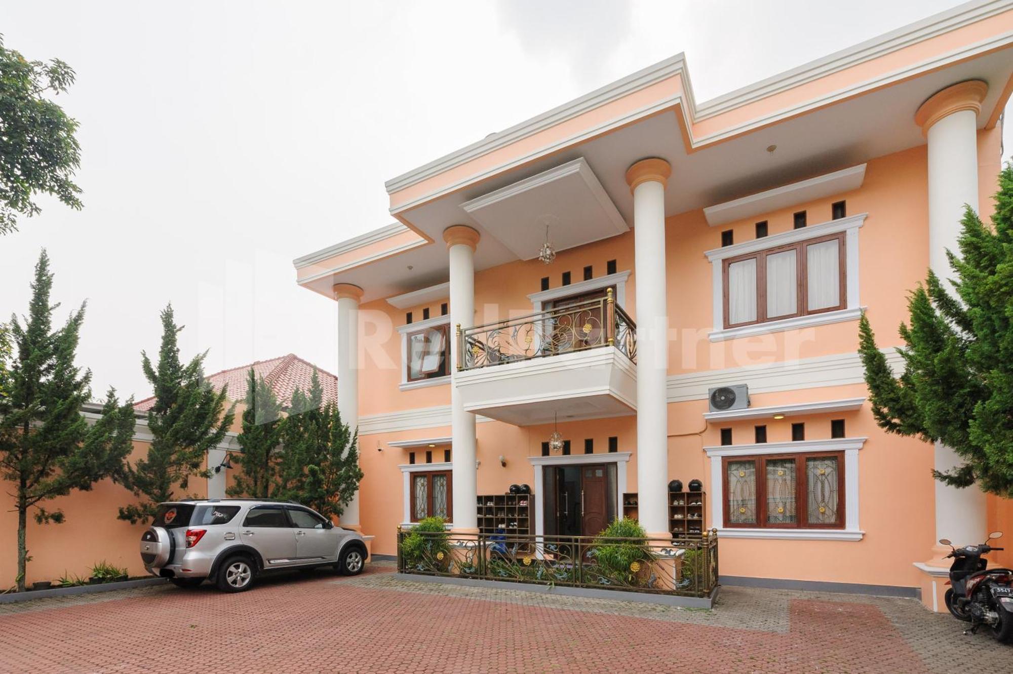 Pondok Cimanggu Syariah Mitra Reddoorz Богор Екстериор снимка