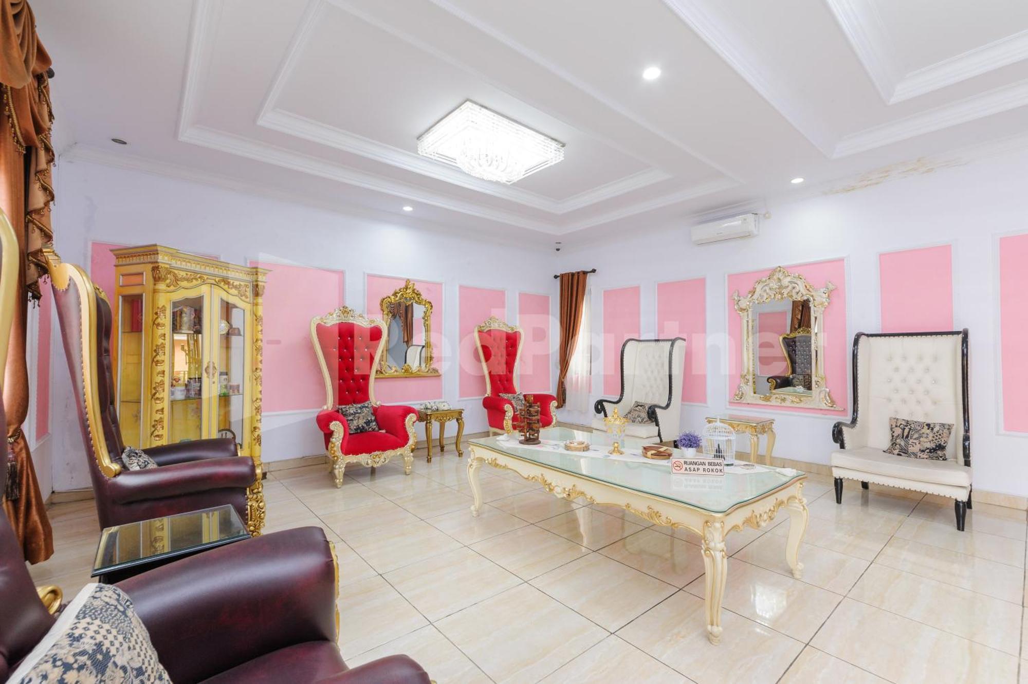 Pondok Cimanggu Syariah Mitra Reddoorz Богор Екстериор снимка