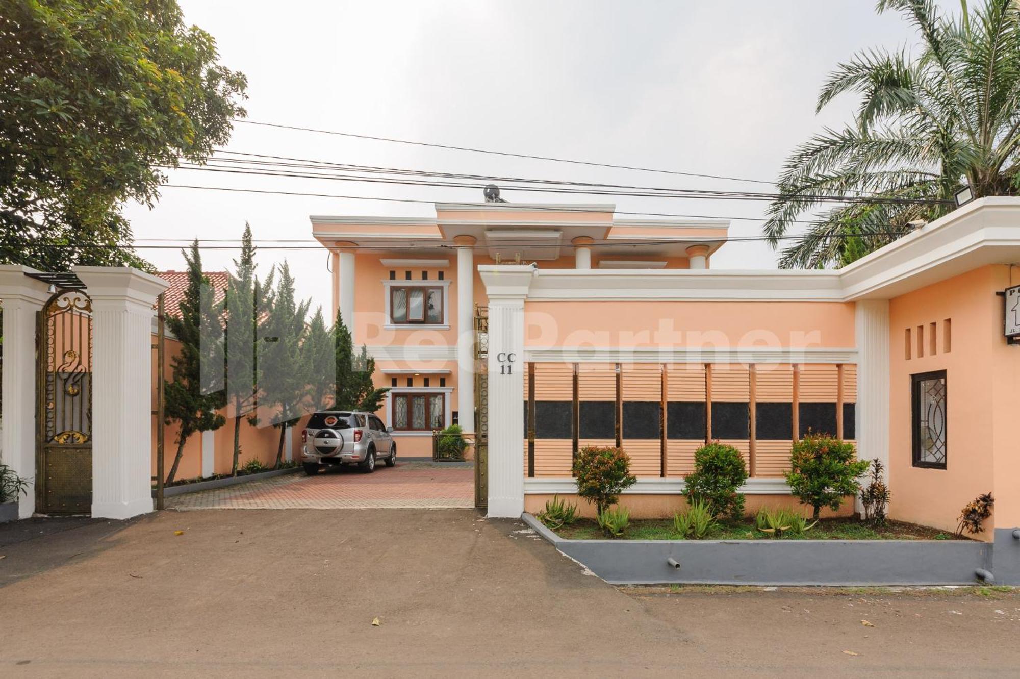 Pondok Cimanggu Syariah Mitra Reddoorz Богор Екстериор снимка